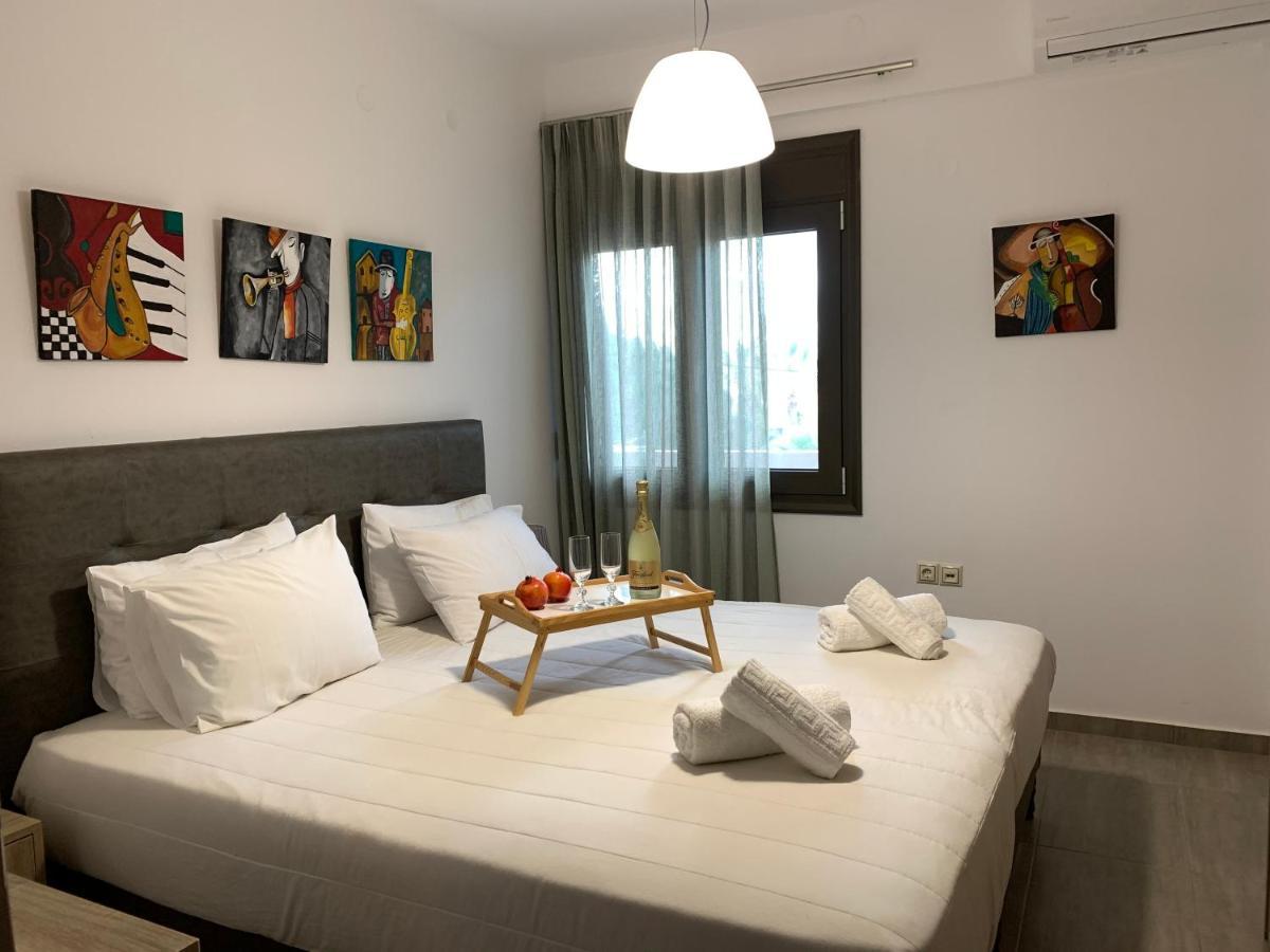 Angela Apartments カト・ダラトソ エクステリア 写真